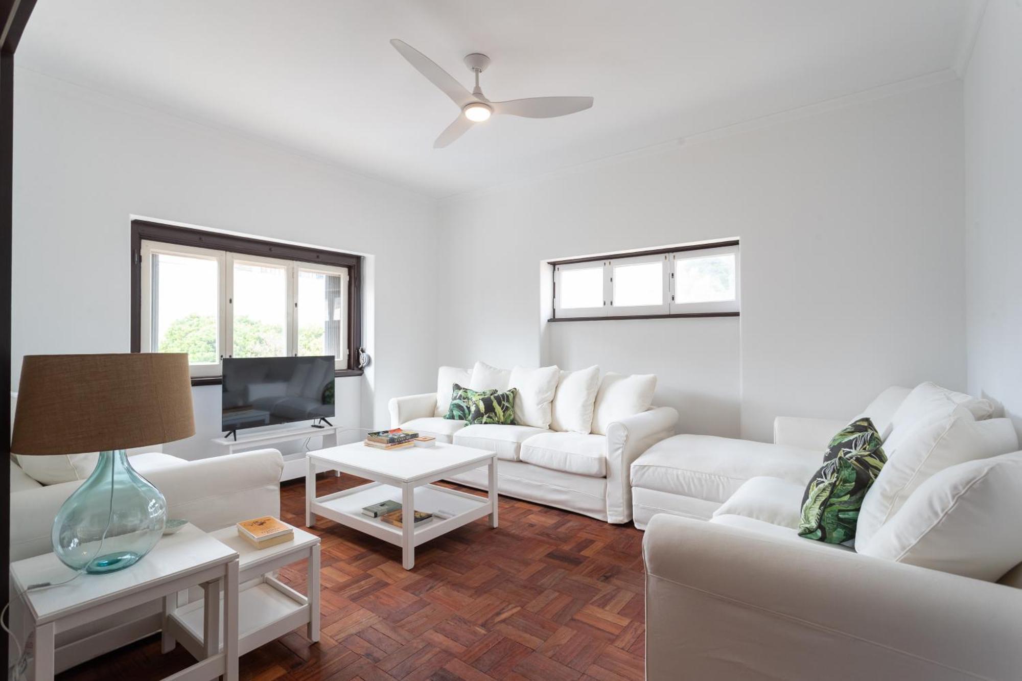 Villa Jacaranda กาชไกช์ ภายนอก รูปภาพ